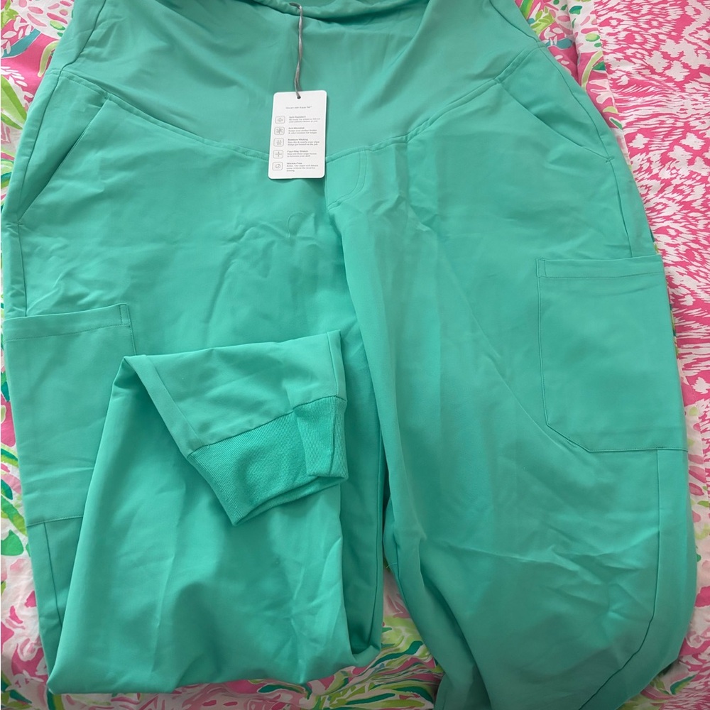 Mandala maternity scrub pants surgical green XL NWT